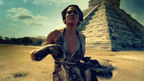  Jennifer Lopez in ‘I’m Into You’ 音乐 video