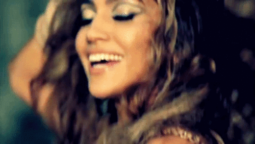  Jennifer Lopez in ‘I’m Into You’ musique video