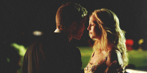 Klaus and Caroline 4.23