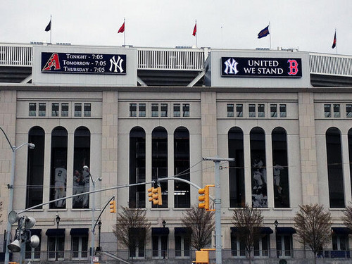  NY Yankees Support Boston Marathon Bombing Victims