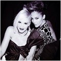 Gwen Stefani & JLo - jennifer-lopez photo
