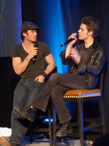  Ian at Bloody Night Con 유럽 - Brussels (May 2013)