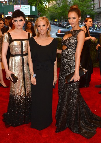 Jessica Alba -'PUNK: Chaos To Couture' Costume Gala