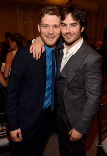  Joseph مورگن and Ian Somerhalder at The CW's 2013 Upfront