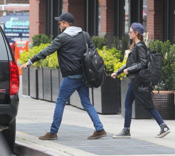  Kristen and Rob in NYC (8th May 2013)