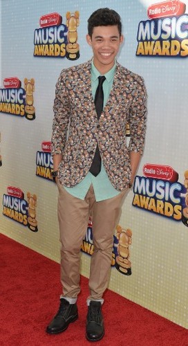 Roshon Fegan-  Radio Disney Music Awards 2013