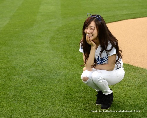  Tiffany's 1st pitch @ Dodger's Game