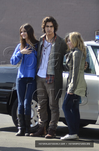  HANGING OUT WITH AVAN JOGIA- MARCH 9, 2012