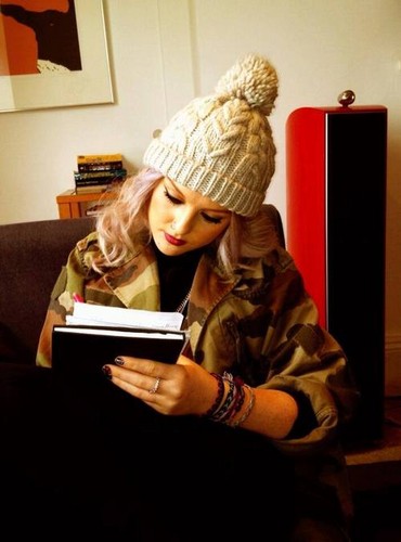  Perrie For Jen♛ ‏