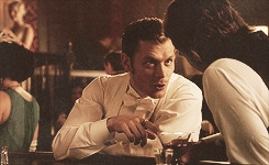 ↳ Klaus in the ’20s + “When I was your man” by Bruno Mars 