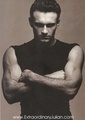 Julian McMahon - hottest-actors photo