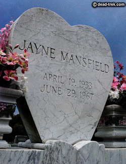  Grave of Jayne Mansfield