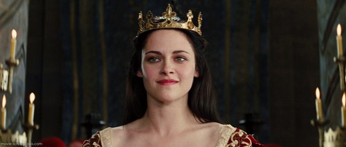  Snow White's Coronation *Kristen*