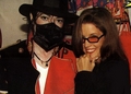 Michael And Lisa Marie Presley In London Back In 1997 - michael-jackson photo