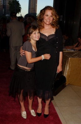 Zoey Deutch and family 2004