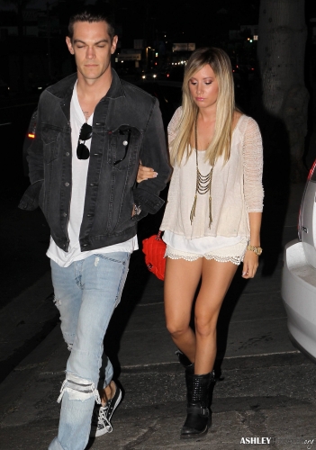  Ashley & Chris out in Studio City