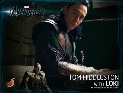  Tom Hiddleston with Loki
