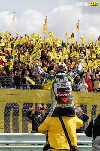 Valentino and Assen Fans