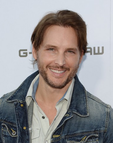 Peter Facinelli at the Leica Grand Opening 