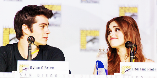  Dylan & Holland Comic Con Panel 2013