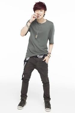  Jinyoung for ORICON STYLE