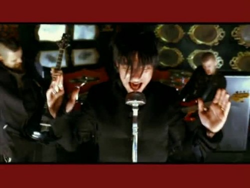 Three Days Grace - Animal I Have Become {Music Video}
