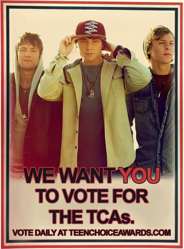 Don't forget to vote for the Teen Choice Awards