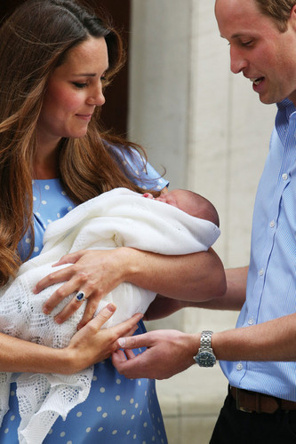 Duke and Duchess of Cambridge and their baby. <3