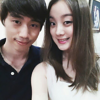  Lim selca with her brother