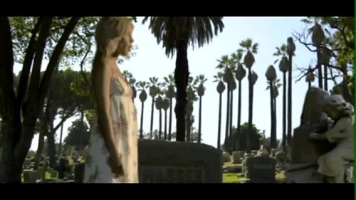  Three Days Grace - Pain {Music Video}
