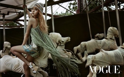  UEE for 'Vogue Korea'