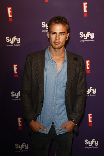 2011 ComicCon International SyFy and E Party (July 23, 2011)