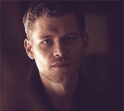  Klaus Mikaelson 4x14 | 6 Gifs
