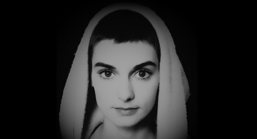  Sinéad O'Connor kertas dinding