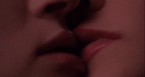 Tumblr sexy kiss