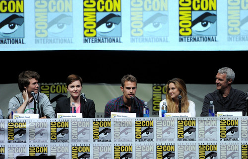 'Divergent' Panels Comic-Con 2013 [Day 1] (July 18, 2013)