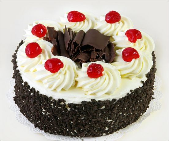 Black-Forest-Cake-colors-35336656-552-46
