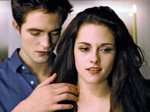  Edward, Bella and Jacob