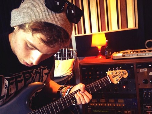  Luke's gitar