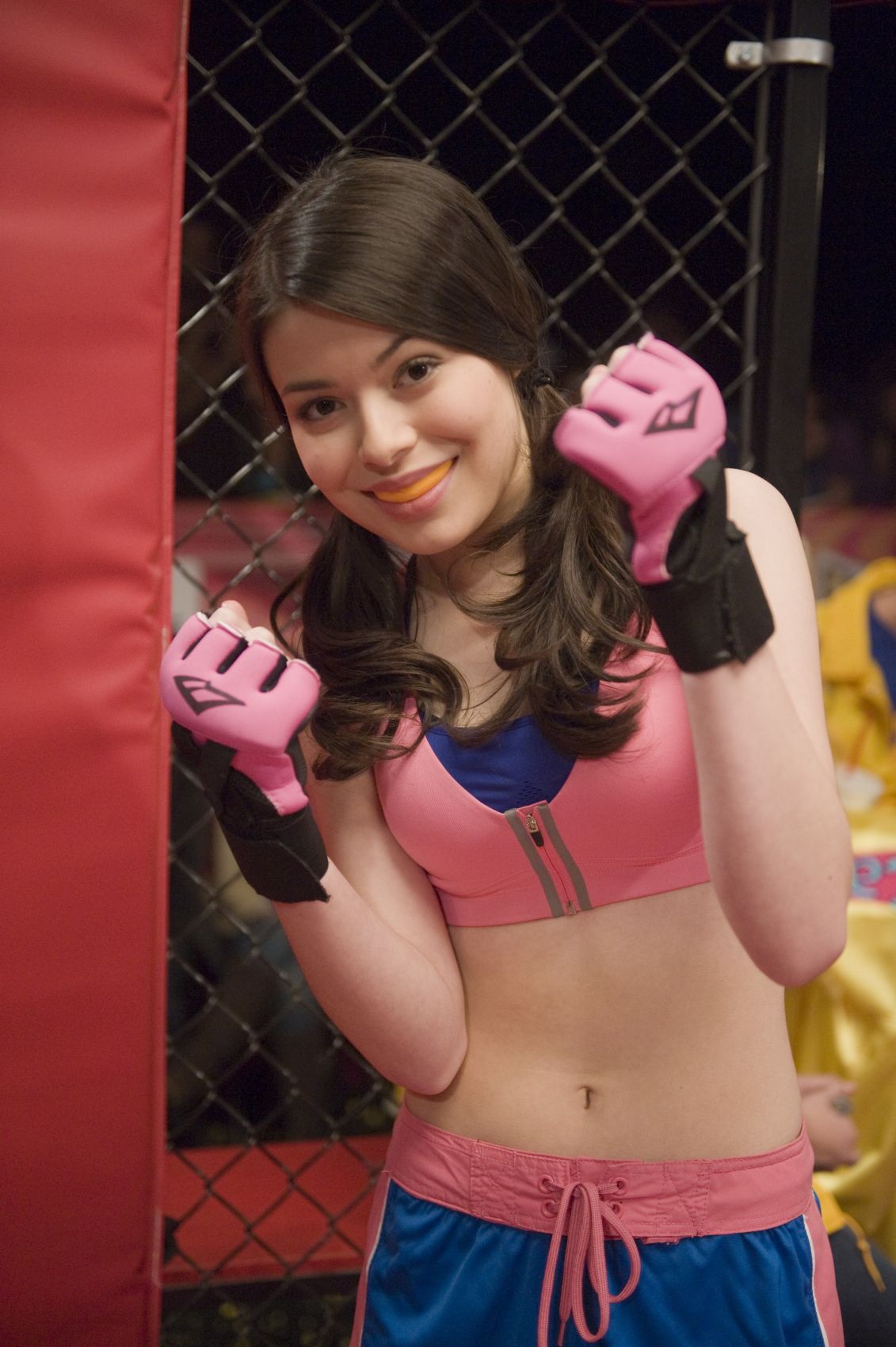 sexy pictures from icarly