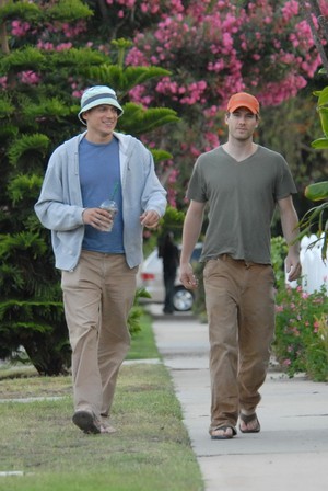  08/25/07: Luke and Wentworth Miller in Los Angeles