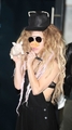 Gaga back to her hotel in London (August 30) - lady-gaga photo