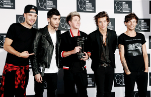  One Direction at the mtv VMAs 2013