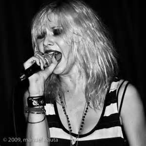  Taylor Momsen of the band the pretty reckless