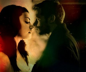  Cold Amore Klayley