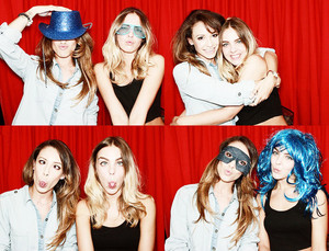 Danielle and Josie in the Jeans for Genes photobooth