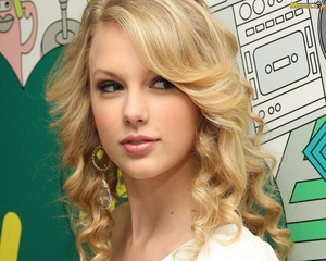 Taylor Swift :D