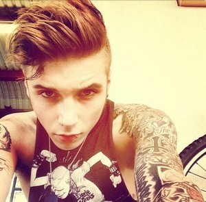<3<3<3<3<3Andy<3<3<3<3<3