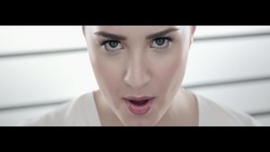  Demi Lovato - ハート, 心 Attack {Music Video}