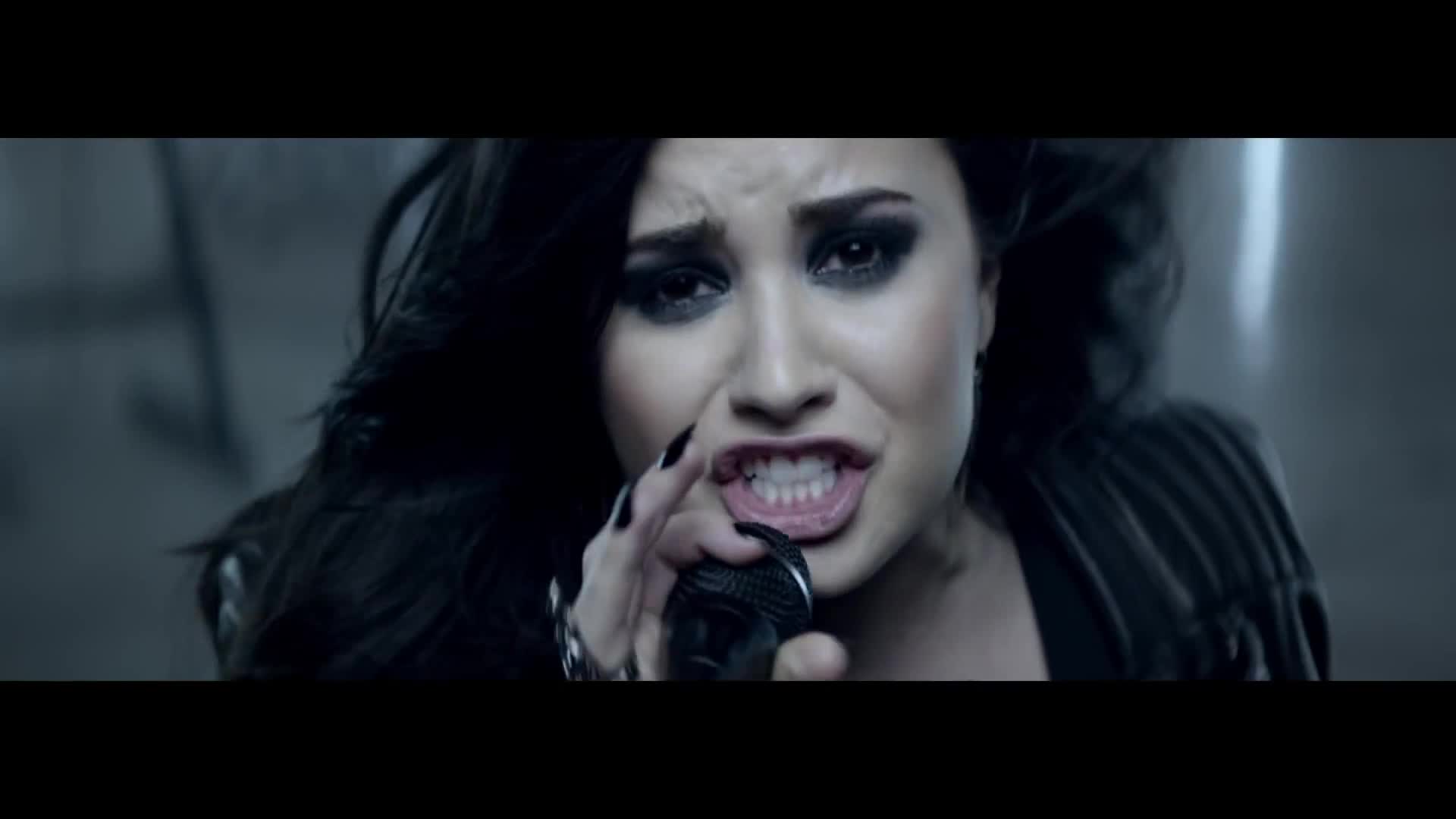 Demi Lovato - Heart Attack {Music Video} - Demi Lovato Photo (35688489